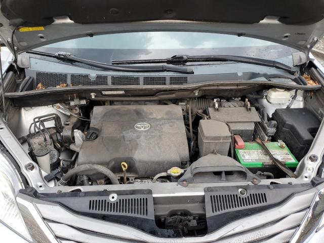 Photo 11 VIN: 5TDYK3DC8ES460000 - TOYOTA SIENNA XLE 