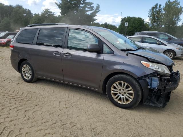 Photo 3 VIN: 5TDYK3DC8ES473717 - TOYOTA SIENNA XLE 