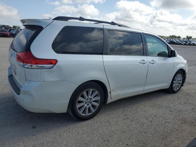 Photo 2 VIN: 5TDYK3DC8ES473894 - TOYOTA SIENNA XLE 