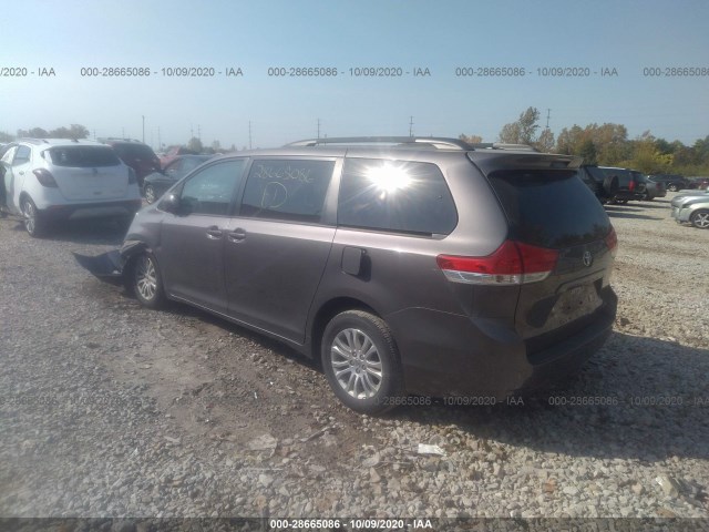 Photo 2 VIN: 5TDYK3DC8ES496849 - TOYOTA SIENNA 