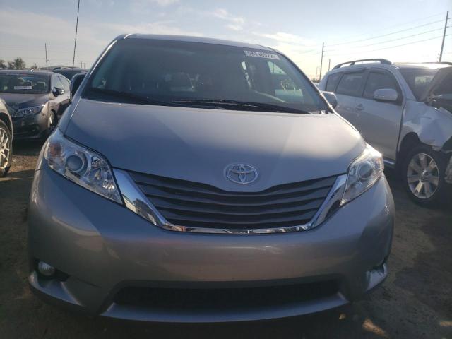 Photo 4 VIN: 5TDYK3DC8ES513620 - TOYOTA SIENNA XLE 