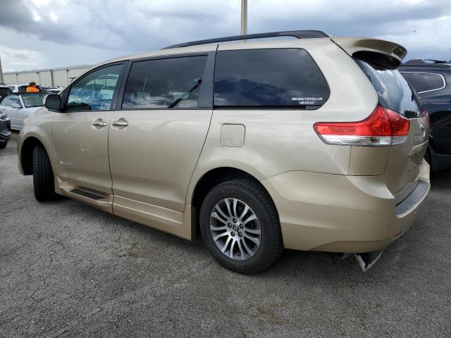 Photo 1 VIN: 5TDYK3DC8ES520079 - TOYOTA SIENNA XLE 