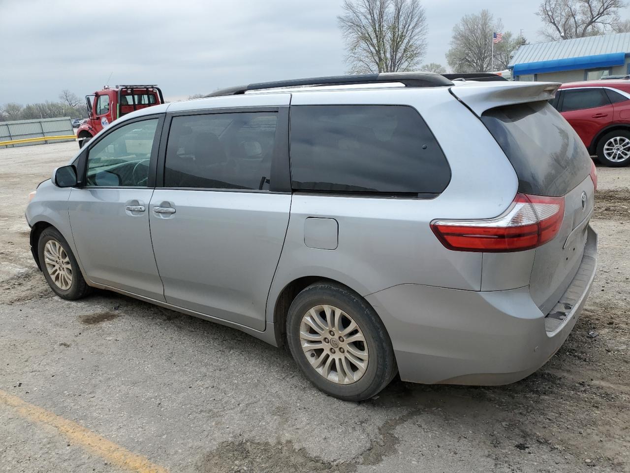 Photo 1 VIN: 5TDYK3DC8FS537322 - TOYOTA SIENNA 