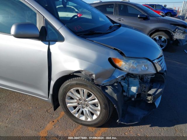 Photo 5 VIN: 5TDYK3DC8FS571034 - TOYOTA SIENNA 