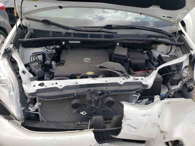 Photo 6 VIN: 5TDYK3DC8FS584818 - TOYOTA SIENNA XLE 