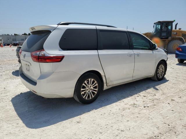 Photo 2 VIN: 5TDYK3DC8FS606333 - TOYOTA SIENNA XLE 