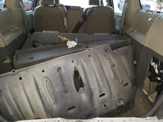 Photo 8 VIN: 5TDYK3DC8FS620247 - TOYOTA SIENNA XLE 