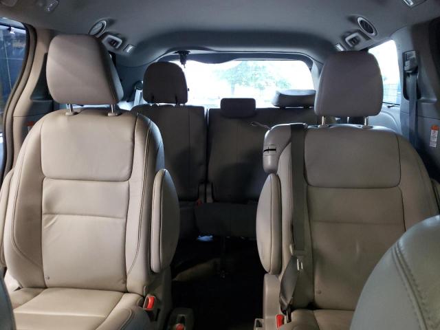 Photo 9 VIN: 5TDYK3DC8FS625108 - TOYOTA SIENNA XLE 