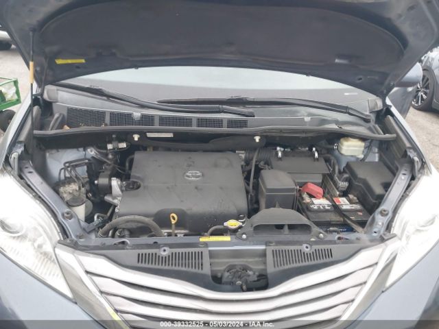 Photo 9 VIN: 5TDYK3DC8FS635590 - TOYOTA SIENNA 