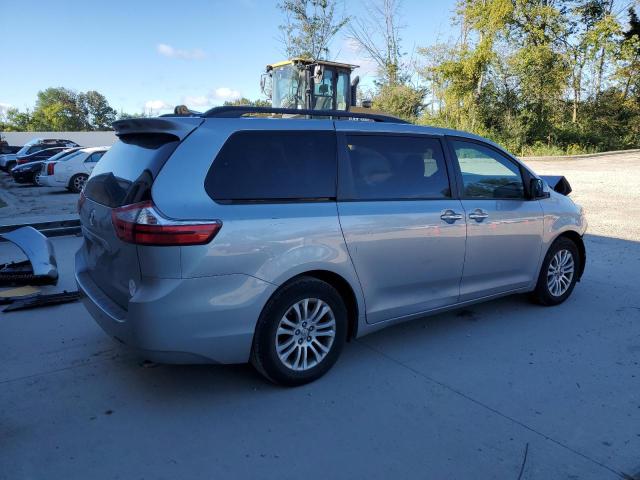 Photo 2 VIN: 5TDYK3DC8FS637811 - TOYOTA SIENNA XLE 