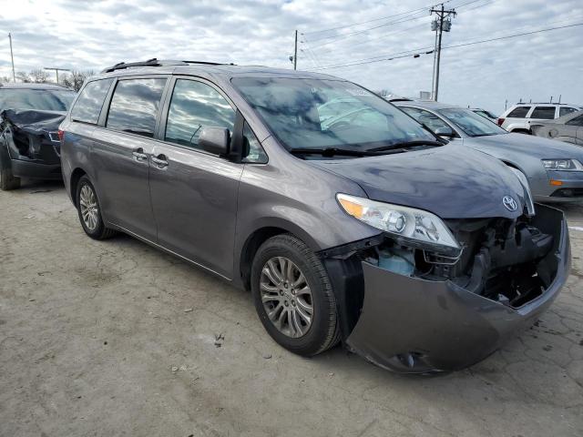 Photo 3 VIN: 5TDYK3DC8FS675250 - TOYOTA SIENNA XLE 