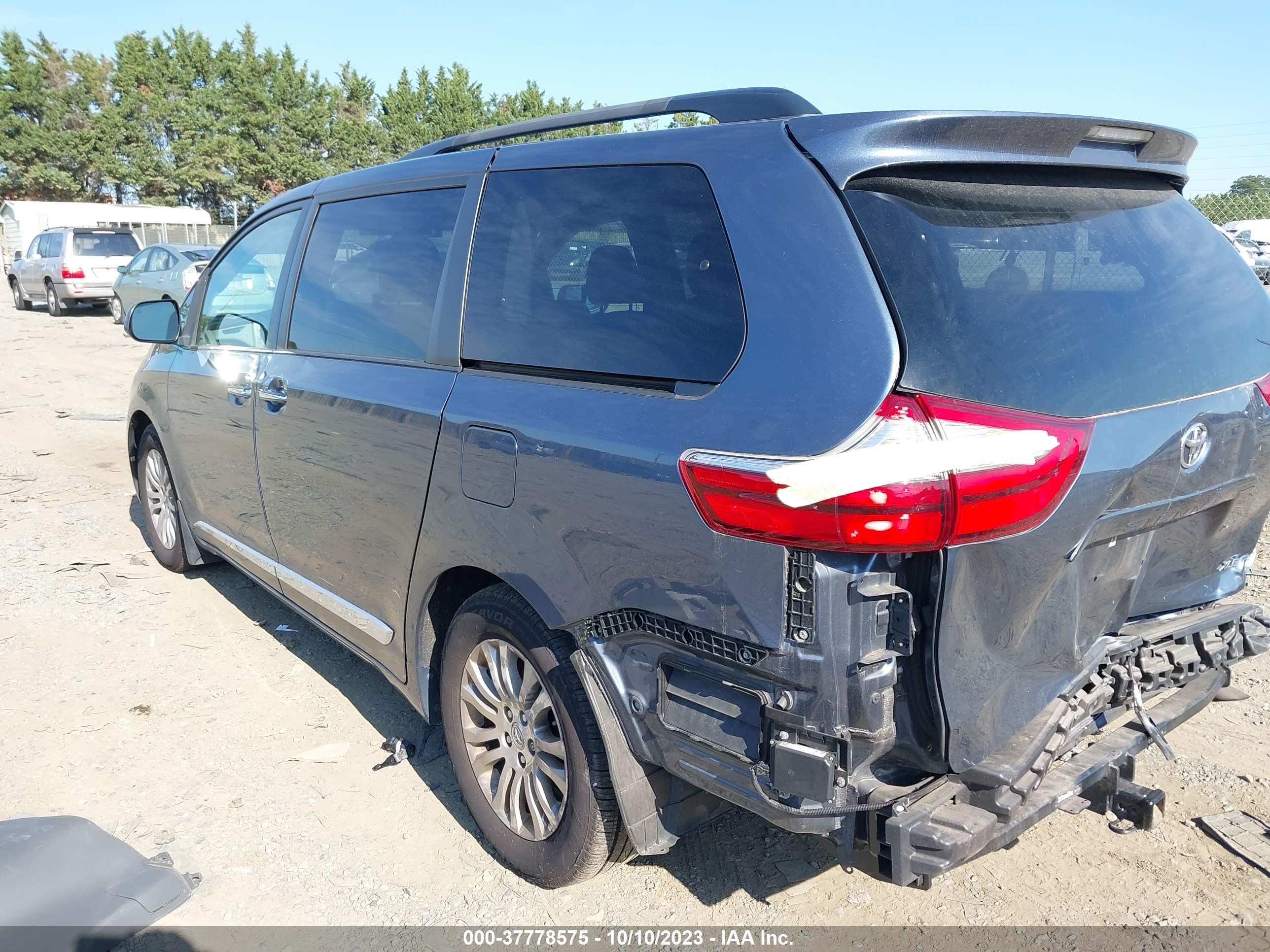 Photo 2 VIN: 5TDYK3DC8FS675524 - TOYOTA SIENNA 