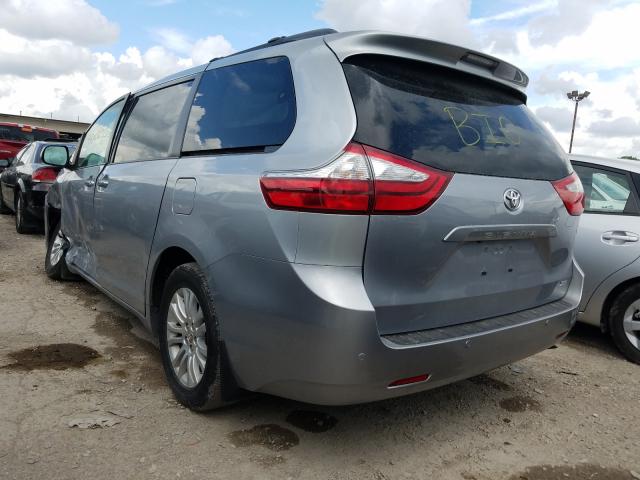 Photo 2 VIN: 5TDYK3DC8GS692910 - TOYOTA SIENNA XLE 