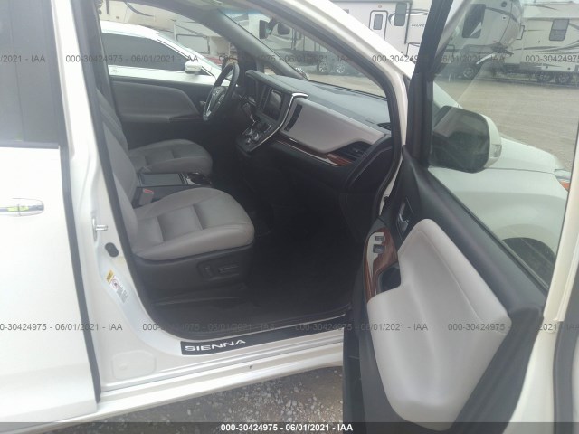 Photo 4 VIN: 5TDYK3DC8GS731267 - TOYOTA SIENNA 