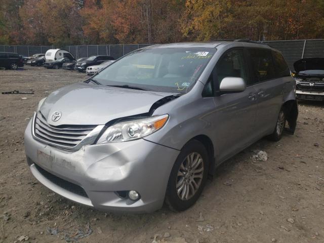 Photo 1 VIN: 5TDYK3DC8GS734914 - TOYOTA SIENNA XLE 