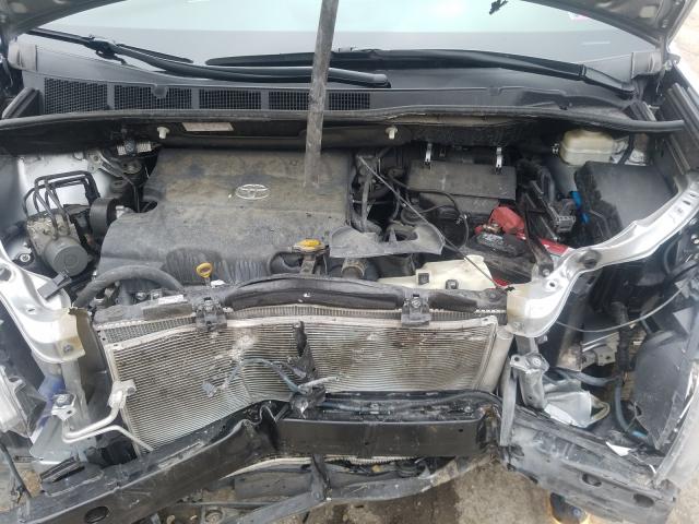 Photo 6 VIN: 5TDYK3DC8GS742916 - TOYOTA SIENNA XLE 