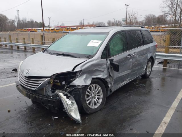 Photo 1 VIN: 5TDYK3DC8GS746836 - TOYOTA SIENNA 