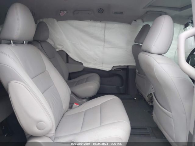 Photo 7 VIN: 5TDYK3DC8GS746836 - TOYOTA SIENNA 