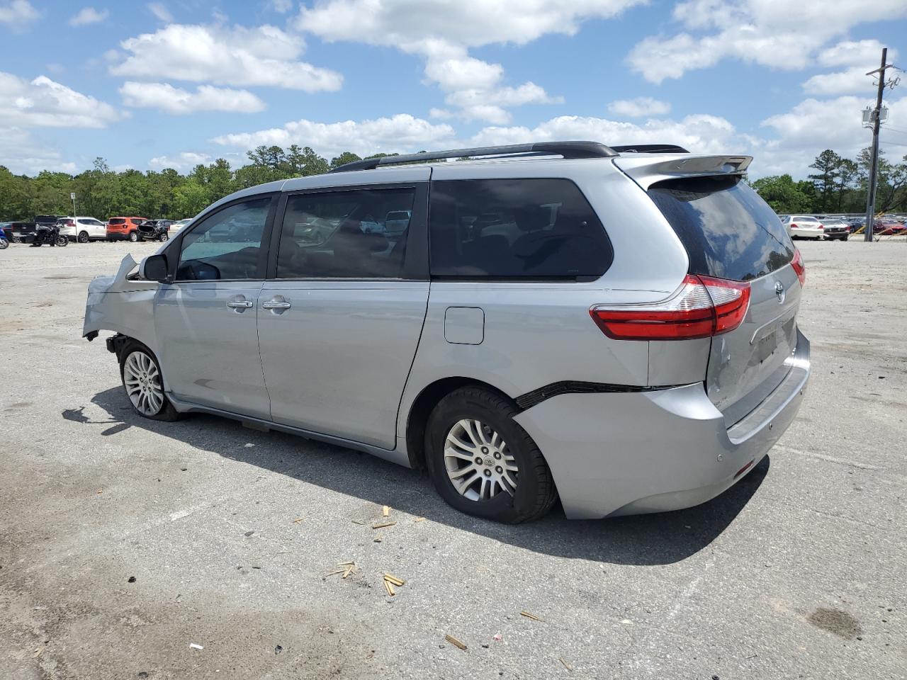 Photo 1 VIN: 5TDYK3DC8GS748814 - TOYOTA SIENNA 