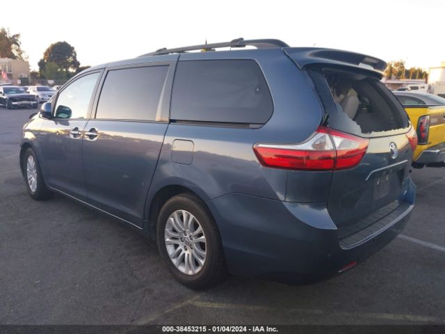 Photo 2 VIN: 5TDYK3DC8GS753723 - TOYOTA SIENNA 