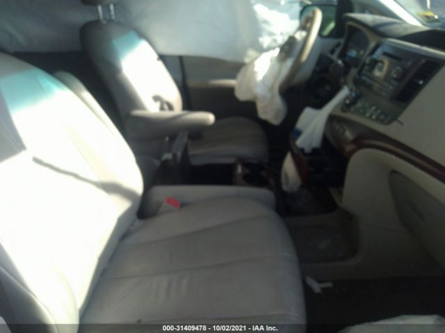 Photo 4 VIN: 5TDYK3DC9BS003868 - TOYOTA SIENNA 