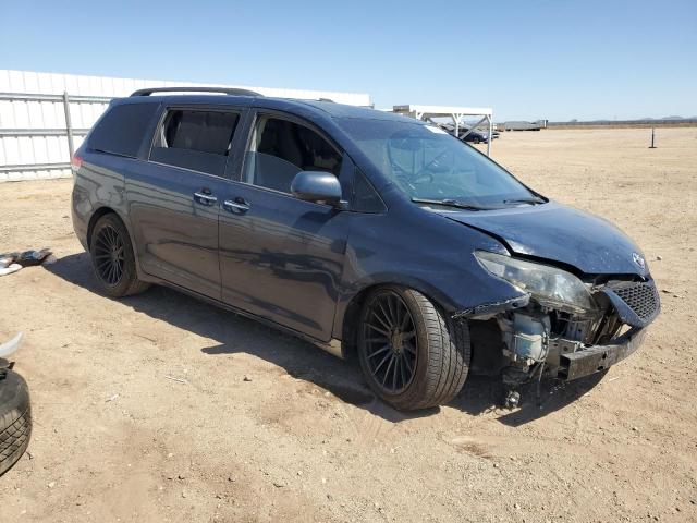 Photo 3 VIN: 5TDYK3DC9BS004258 - TOYOTA SIENNA XLE 