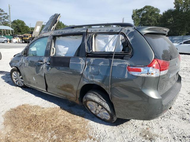 Photo 2 VIN: 5TDYK3DC9BS022694 - TOYOTA SIENNA XLE 