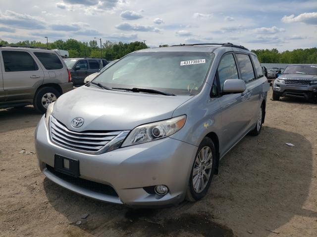 Photo 1 VIN: 5TDYK3DC9BS045988 - TOYOTA SIENNA XLE 