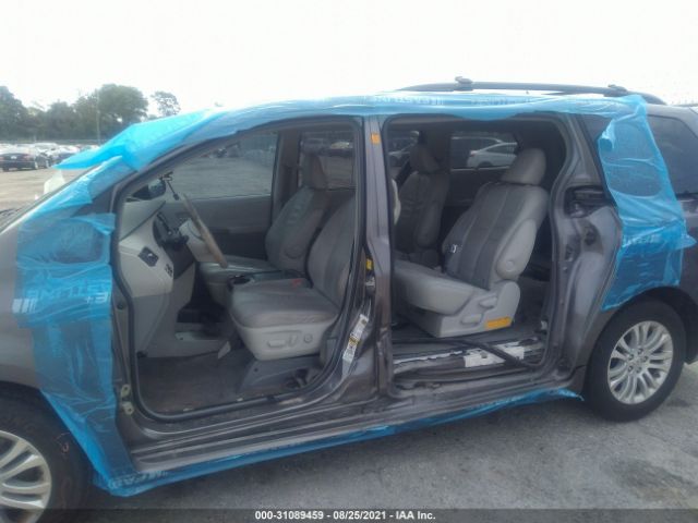 Photo 5 VIN: 5TDYK3DC9BS054271 - TOYOTA SIENNA 