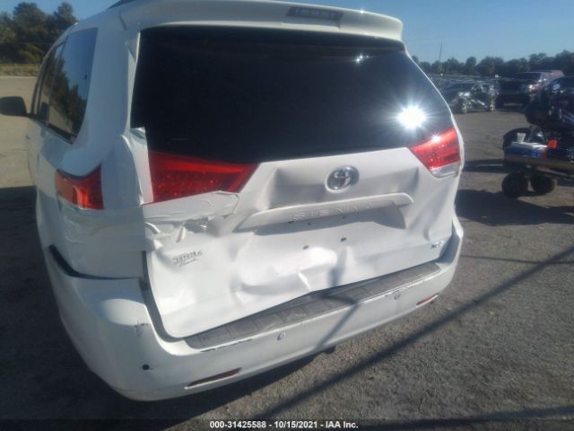 Photo 5 VIN: 5TDYK3DC9BS055257 - TOYOTA SIENNA 