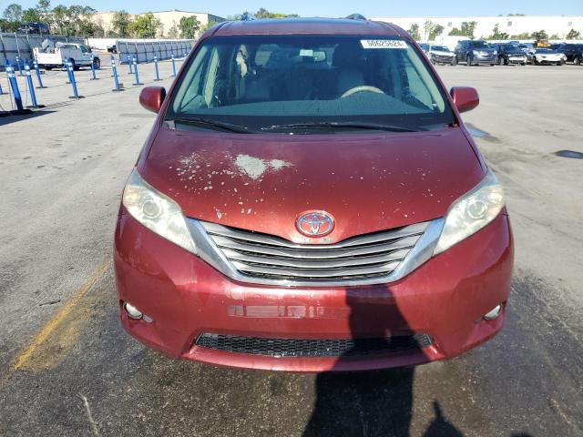 Photo 4 VIN: 5TDYK3DC9BS101377 - TOYOTA SIENNA XLE 