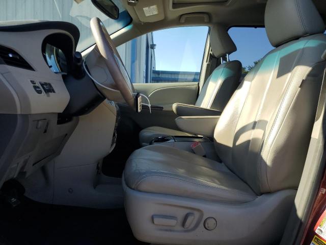 Photo 6 VIN: 5TDYK3DC9BS101377 - TOYOTA SIENNA XLE 