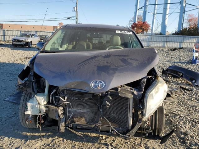 Photo 4 VIN: 5TDYK3DC9BS136517 - TOYOTA SIENNA XLE 