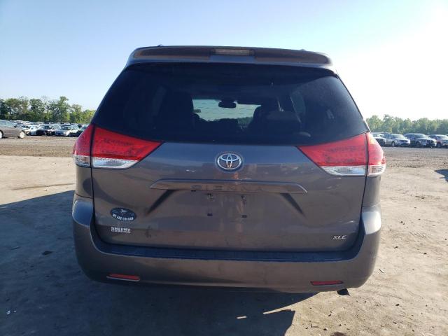 Photo 5 VIN: 5TDYK3DC9BS146691 - TOYOTA SIENNA XLE 