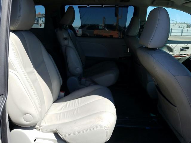 Photo 5 VIN: 5TDYK3DC9BS153298 - TOYOTA SIENNA XLE 