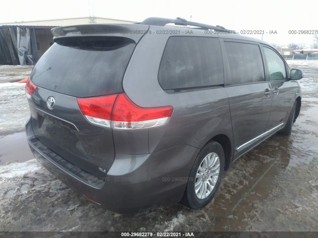 Photo 3 VIN: 5TDYK3DC9BS154323 - TOYOTA SIENNA 