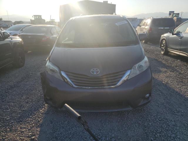 Photo 4 VIN: 5TDYK3DC9BS157531 - TOYOTA SIENNA XLE 