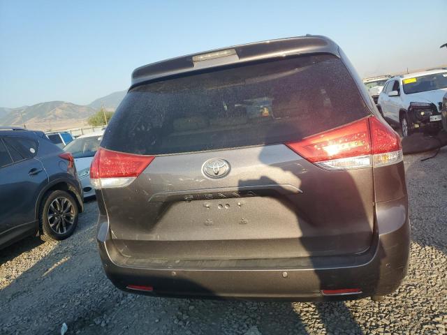 Photo 5 VIN: 5TDYK3DC9BS157531 - TOYOTA SIENNA XLE 