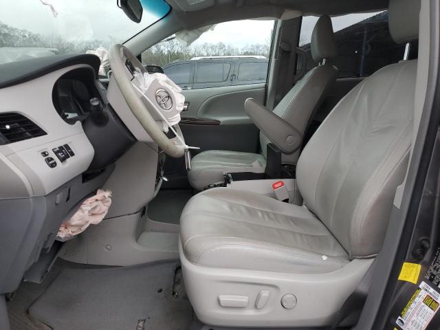 Photo 6 VIN: 5TDYK3DC9BS161174 - TOYOTA SIENNA XLE 