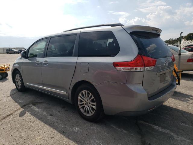 Photo 1 VIN: 5TDYK3DC9BS168125 - TOYOTA SIENNA XLE 