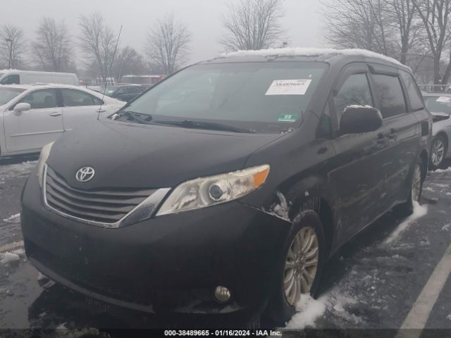 Photo 1 VIN: 5TDYK3DC9CS180681 - TOYOTA SIENNA 