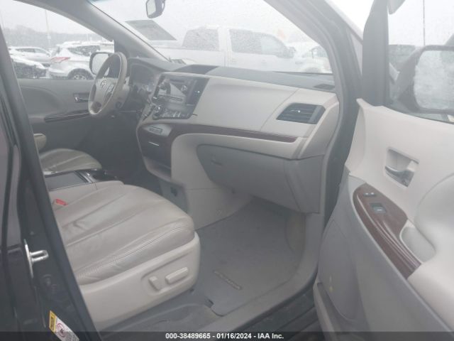 Photo 4 VIN: 5TDYK3DC9CS180681 - TOYOTA SIENNA 