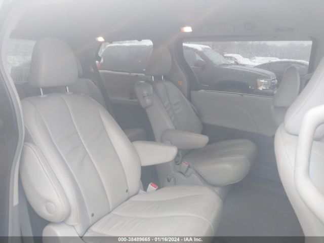 Photo 7 VIN: 5TDYK3DC9CS180681 - TOYOTA SIENNA 