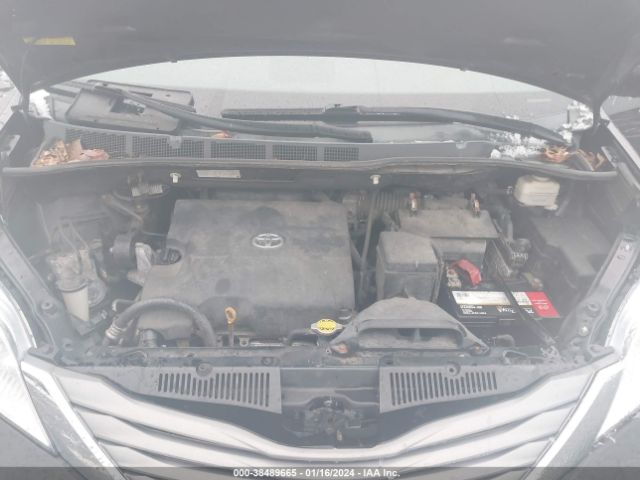 Photo 9 VIN: 5TDYK3DC9CS180681 - TOYOTA SIENNA 