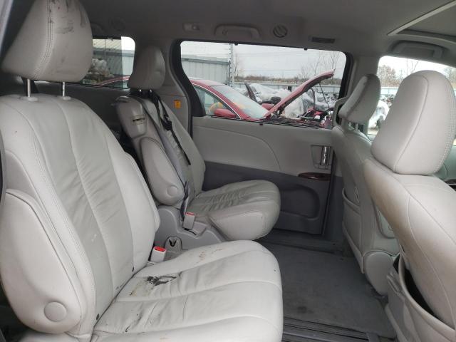 Photo 10 VIN: 5TDYK3DC9CS213095 - TOYOTA SIENNA XLE 