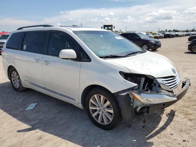 Photo 3 VIN: 5TDYK3DC9CS214957 - TOYOTA SIENNA XLE 