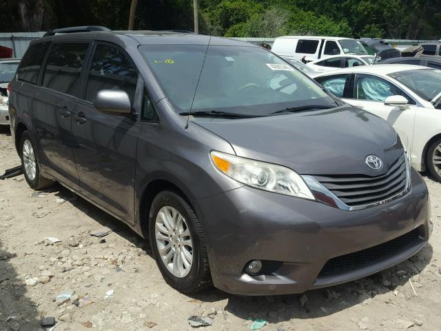 Photo 0 VIN: 5TDYK3DC9CS217518 - TOYOTA SIENNA XLE 