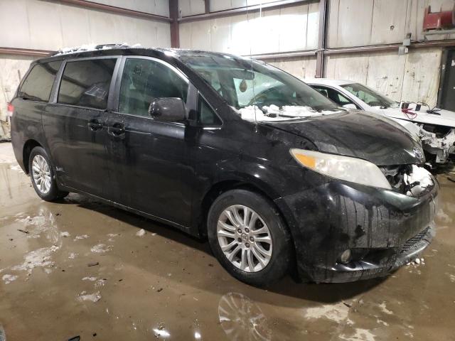 Photo 3 VIN: 5TDYK3DC9CS218054 - TOYOTA SIENNA XLE 