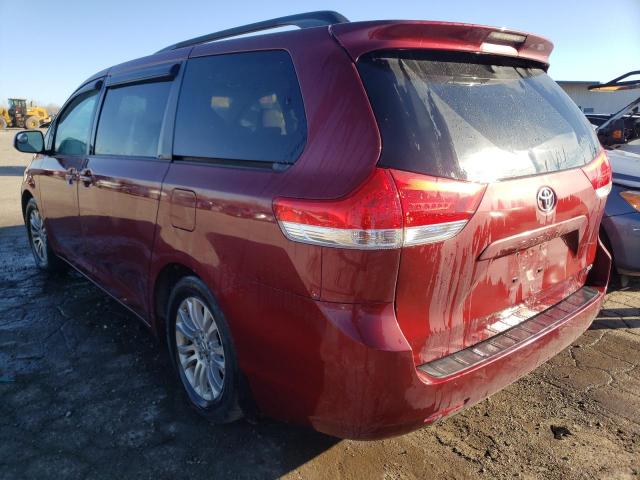 Photo 2 VIN: 5TDYK3DC9CS223965 - TOYOTA SIENNA XLE 