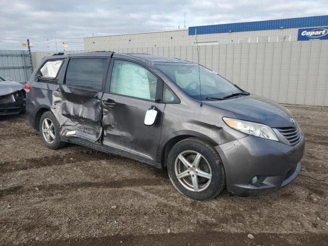 Photo 3 VIN: 5TDYK3DC9CS226154 - TOYOTA SIENNA XLE 